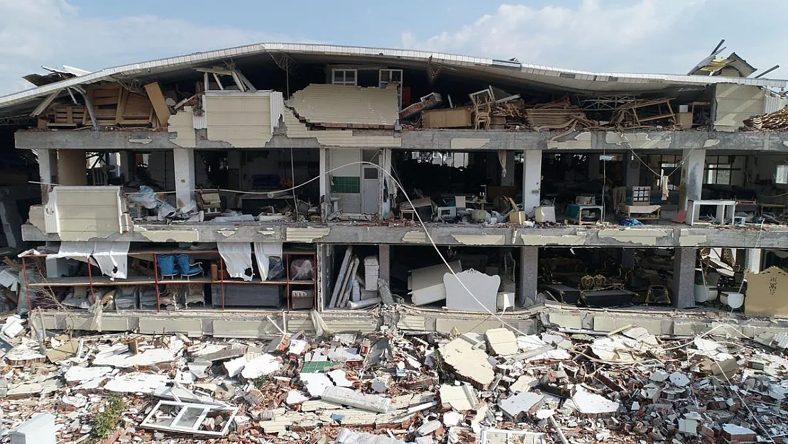 Elazığ depremden etkilenen 11. afet bölgesi ilan edildi! Kimlikle gidene maddi destek başladı! Vatandaşların hesaplarına 10 bin TL aktarıldı!