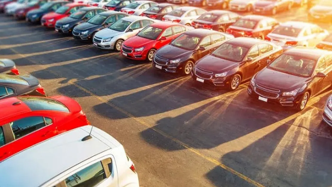 Elinizi çabuk tutun: Dolar 19 TL'ye dayandı! Araç fiyatları ev fiyatlarını geçecek