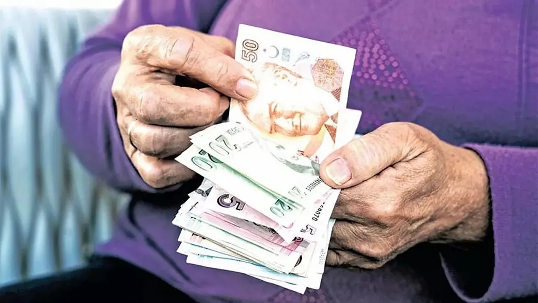 Emekli olamayanlar tek şartı karşıladıklarında karşılıksız 2 bin 600 TL ödeme alacak! İlk maaş Mart ayında hesapta olacak!
