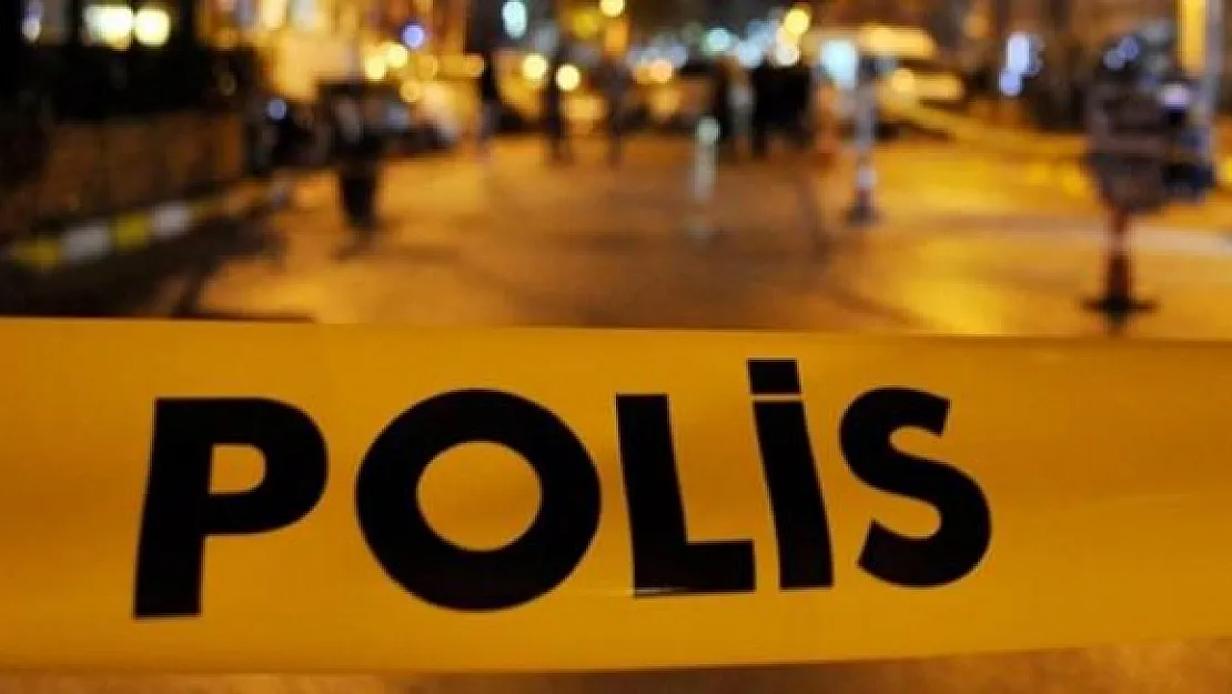 Emekli Polis Dehşet Saçtı- Oğlunu Öldürdü