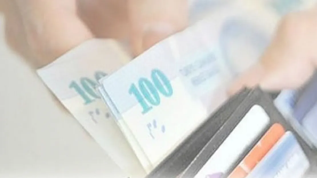 Emeklilerden %15'lik Gelir Vergisi Alınacak Mı?