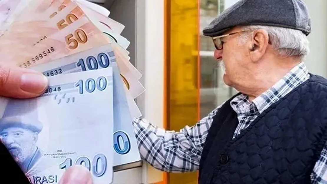 Emeklilere son çağrı! 15 bin TL'yi bulan ek ödeme için son 4 gün