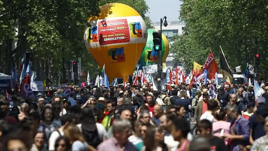 Emeklilik reformu protestoları Arjantin'de devam ediyor