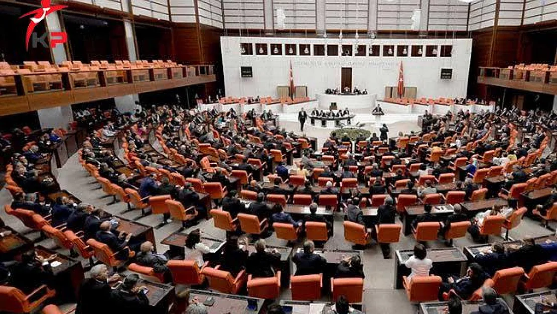 Emeklilikte Yaşa Takılanlar EYT Hakkında Son Dakika İddiası &quotAralık Ayına Kadar Çözülecek"