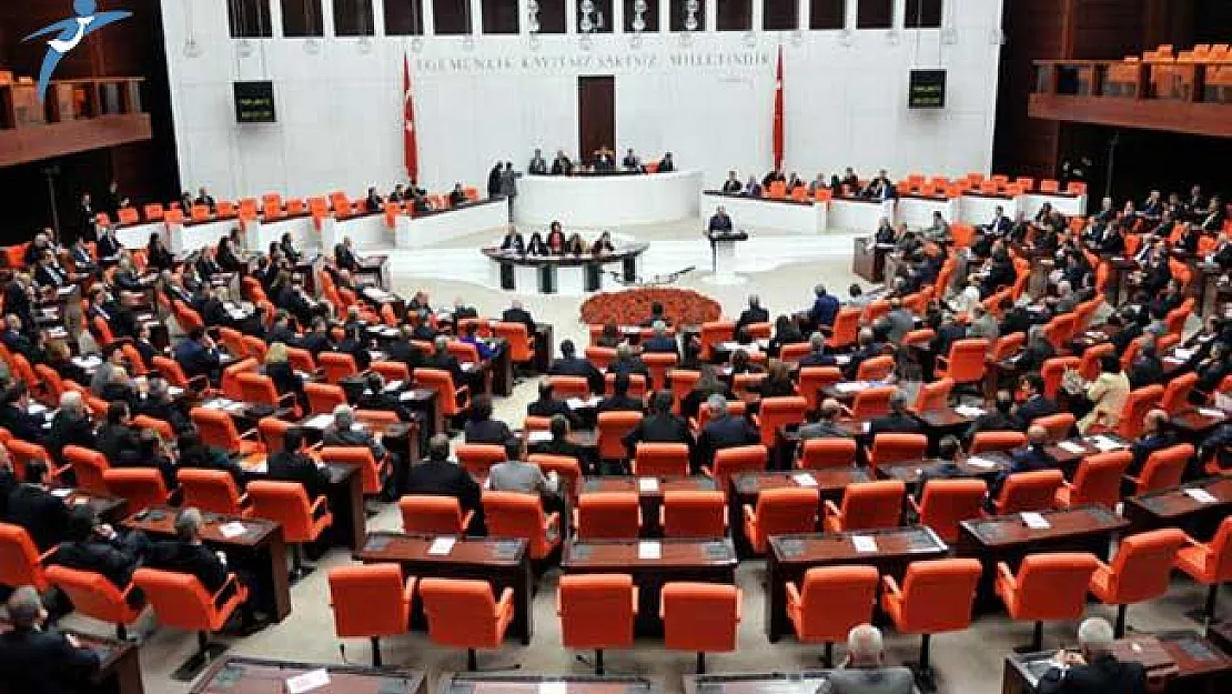 Emeklilikte Yaşa Takılanlar (EYT) İçin Bir Kanun Teklifi Daha Verildi