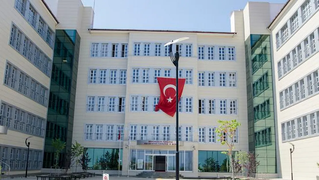 En az ilköğretim mezunu üniversiteye kadrolu alım yapılıyor! Alımlar kura ile yapılacak! Başvurular 19 Haziran'da son!