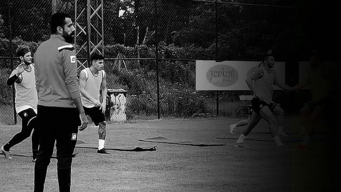 Enkazdan sağ çıkarılmıştı: Acı haber hastaneden geldi! İskenderunspor antrenörü İbrahim Halil Ölmez vefat etti