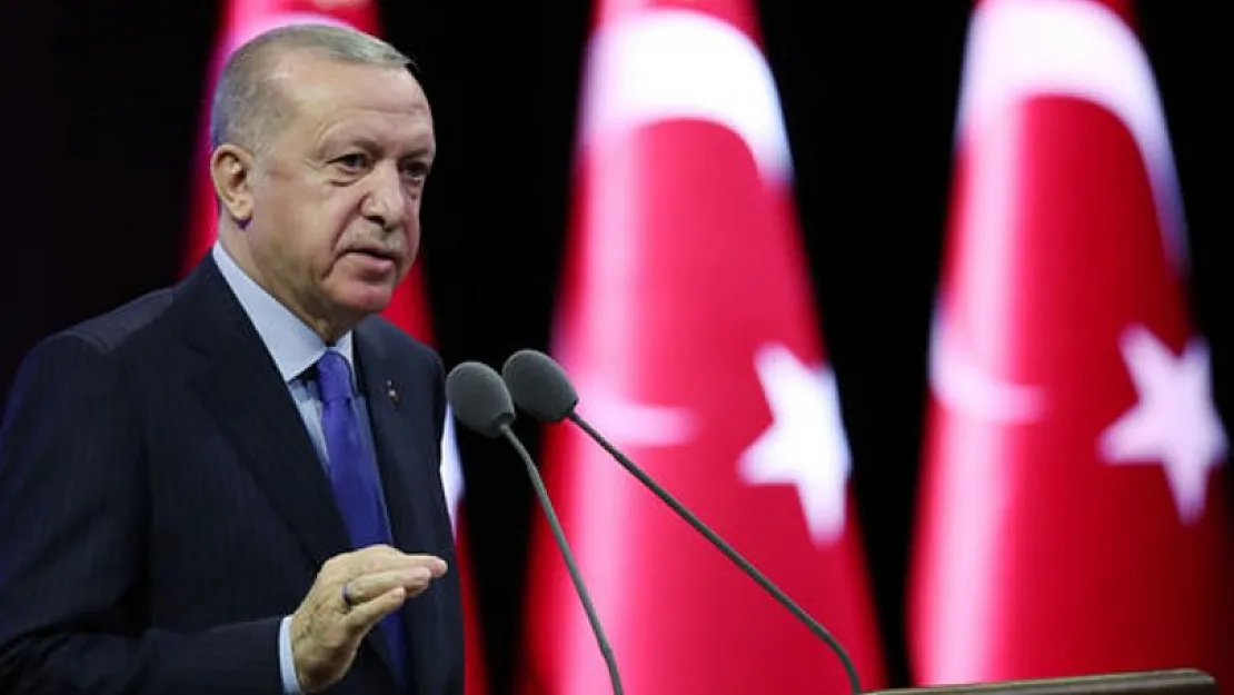 Erdoğan: Siz öğrenci misiniz, yoksa siz rektörün odasını basmaya kalkışan terörist misiniz?