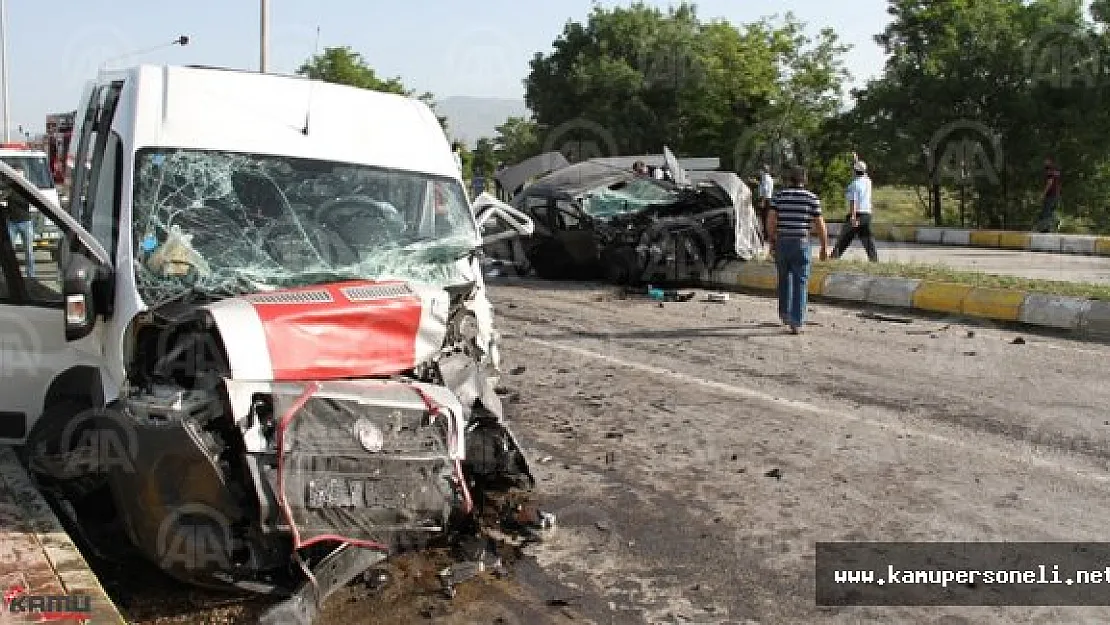 Erzincan'da Kaza 26 Yaralı Var