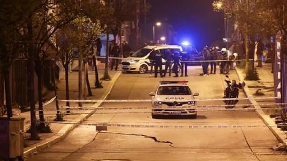 Esenyurt'ta Son Dakika! 40'a Yakın Bina Boşaltıldı
