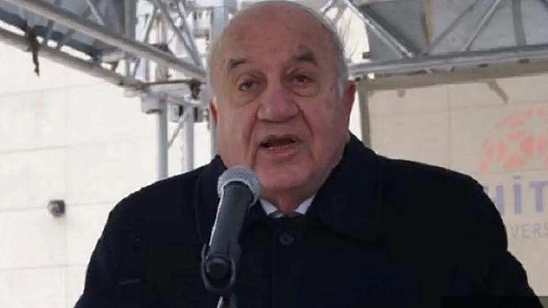 Eski Bakan Ahmet Samsunlu hayatını kaybetti!