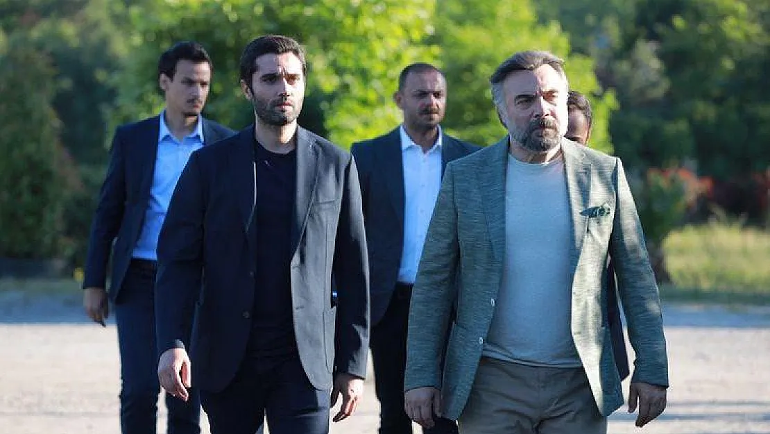 Eşkıya Dünyaya Hükümdar Olmaz tadında yeni dizi iddiası: Oktay Kaynarca kaldığı yerden devam edecek!
