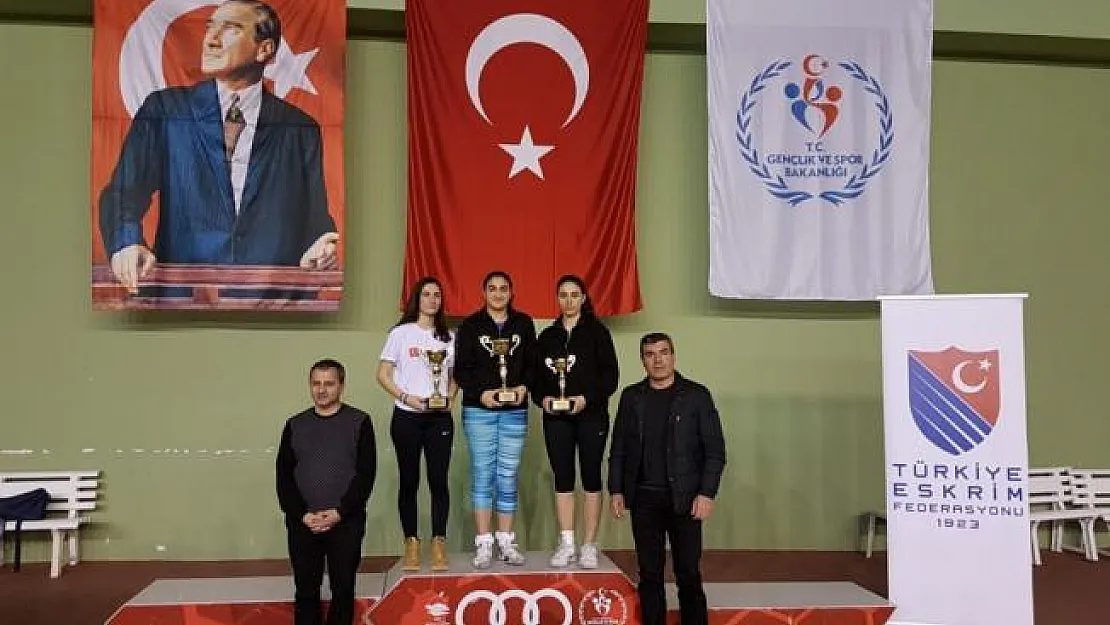 Eskrim: Gençler Epe Federasyon Kupası