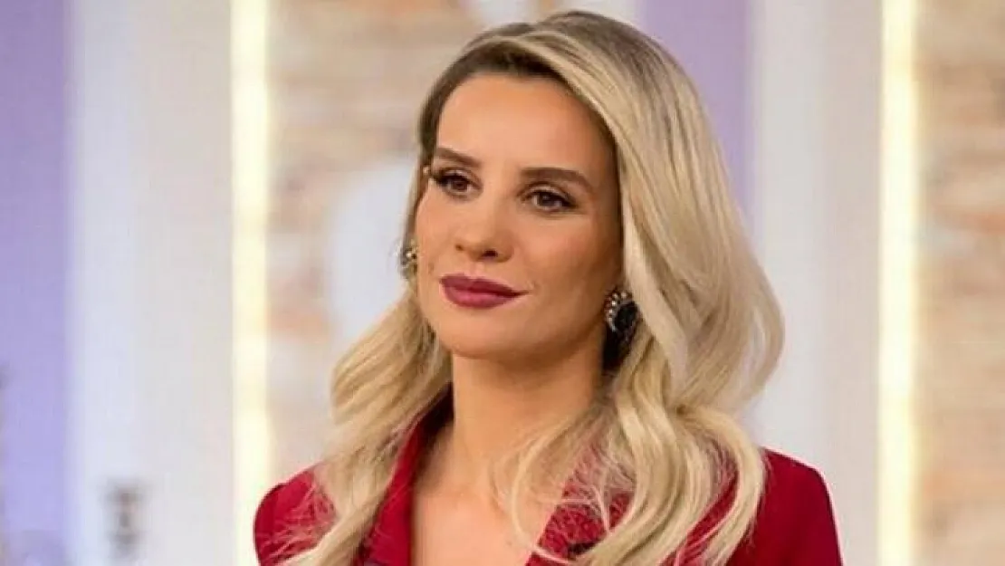 Esra Erol'da akıllara durgunluk veren olay! Tiktok'ta tanıştığı adama kaçınca ortalık karıştı!