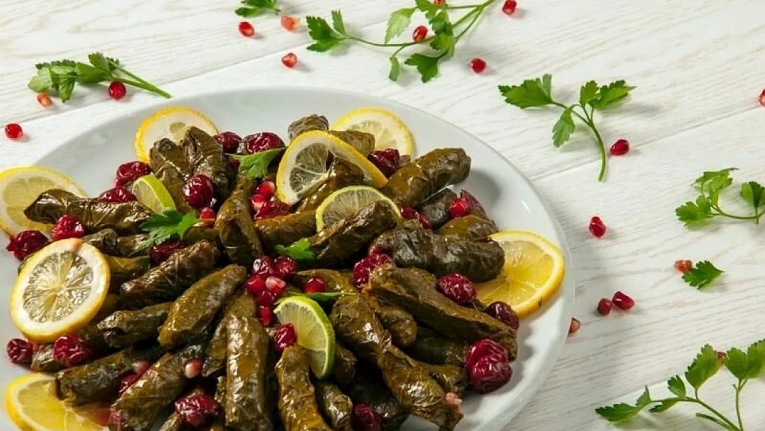 Etli sarma tarifi! 27 Temmuz MasterChef etli sarma tarifi!