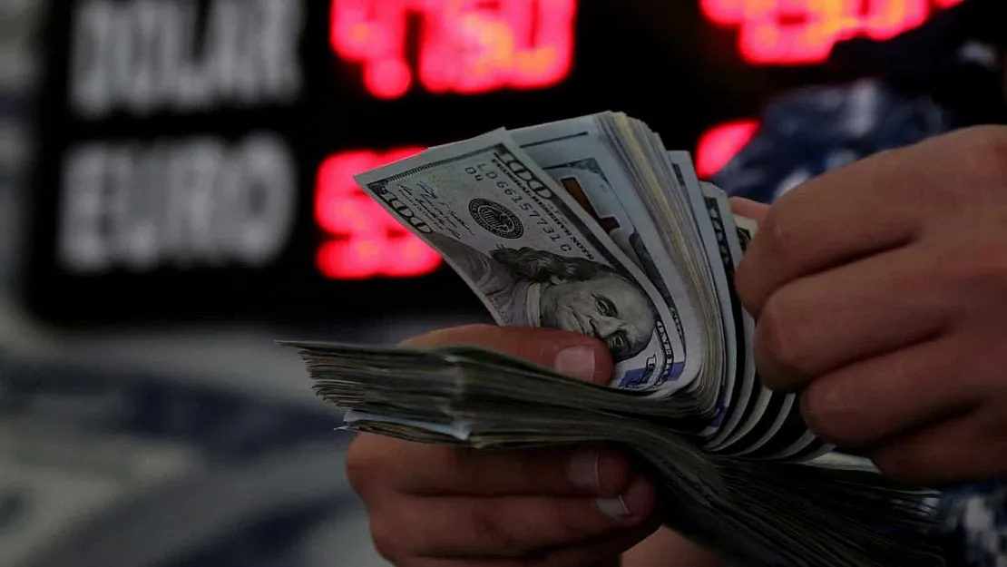 Euro Rekor Kırdı! Doların Freni Tutmuyor! İşte Dolar, Euro Ve Altın Fiyatları