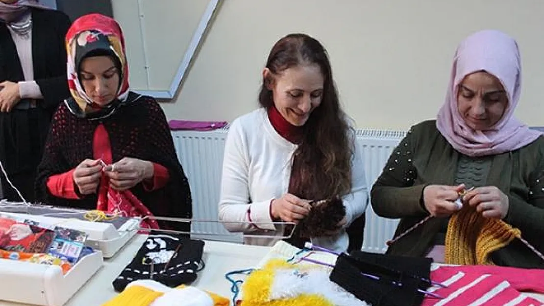 Ev hanımları, internetten satış yaptıklarında vergi muafiyetinden yararlanacak