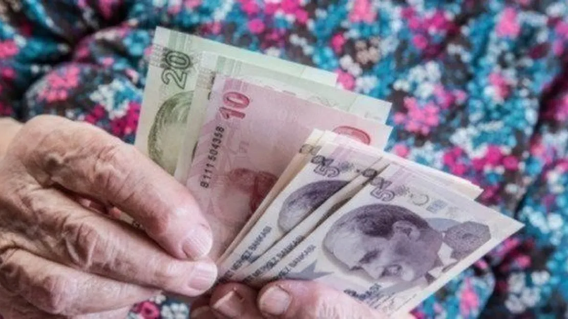 EYT maaşları nisan ayında hesaplarda olacak! Ancak işlemleri yetişemeyenlere mayıs ayında çifte maaş verilecek!