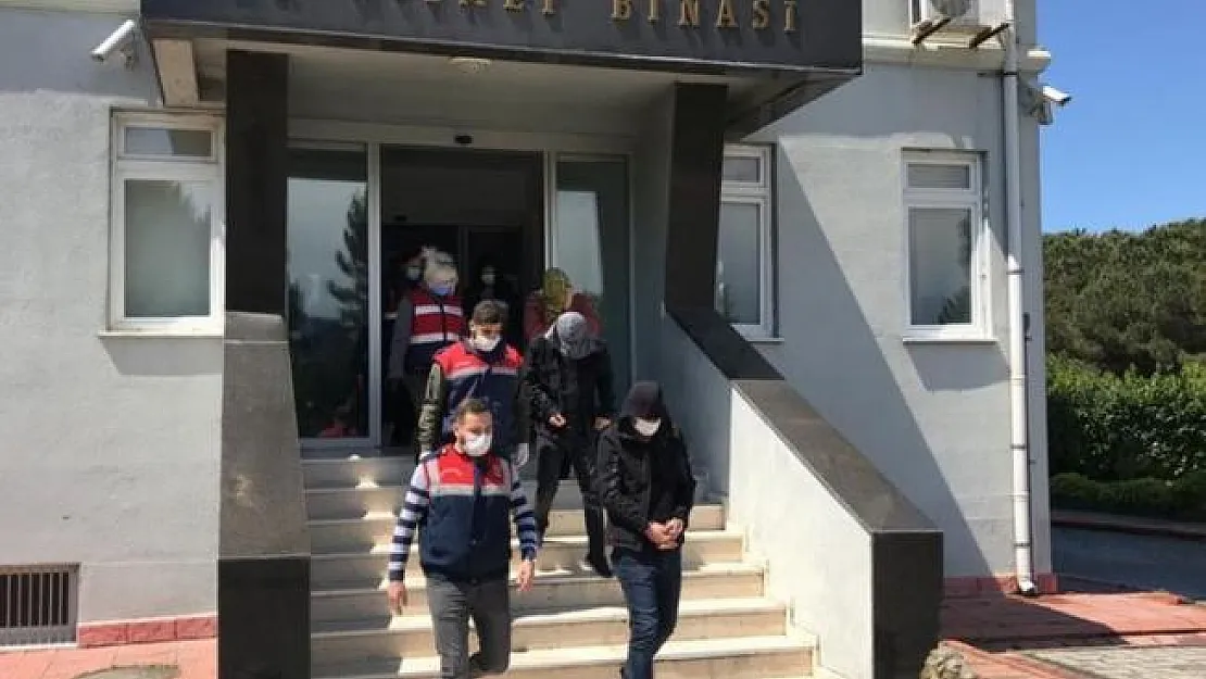 Fatih İlçesinde 4 farklı adrese uyuşturucu ve fuhuş baskını!