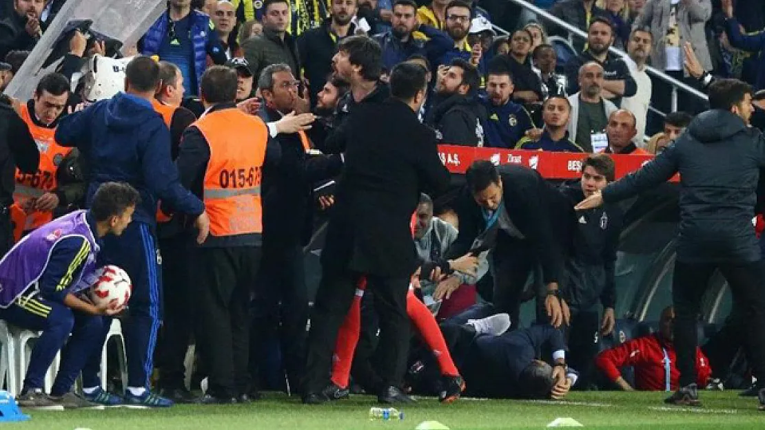 Fenerbahçe Beşiktaş Maçının Derbi Kararı Belli Oldu!