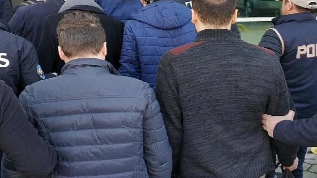 FETÖ soruşturması kapsamında 50 eski emniyet personeline gözaltı!