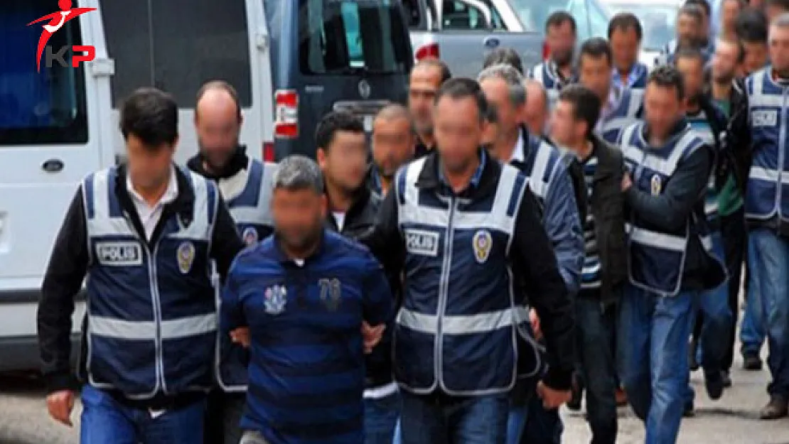 FETÖ Soruşturmasında 10 Kamu Personeli ByLock'tan Gözaltına Alındı