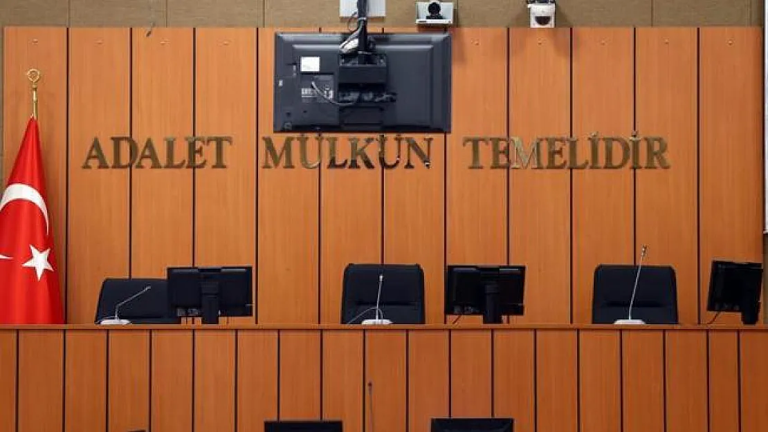 FETÖ'den yargılanan eski Yargıtay Üyesi Kulaç'a 8 yıl 9 ay hapis cezası verildi