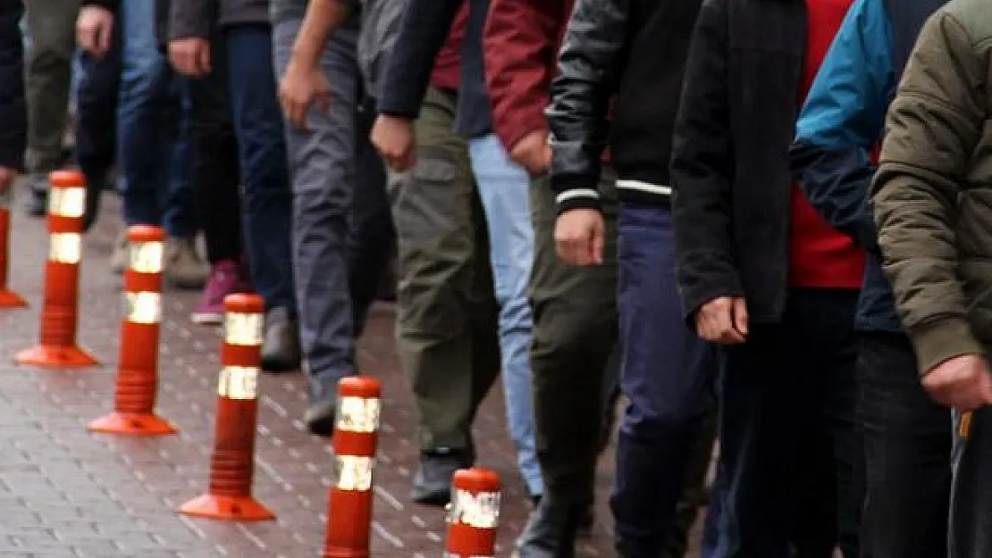 FETÖ'nün TSK yapılanmasına 53 gözaltı kararı