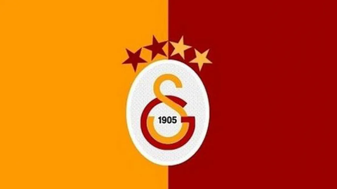 Galatasaray 4 Oyuncunun Sözleşmesini Uzattı !