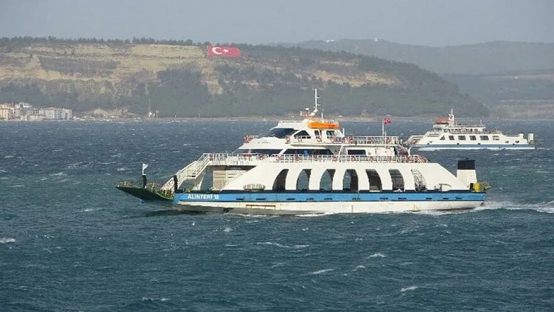 Gelibolu-Lapseki hattındaki feribot seferleri durduruldu!