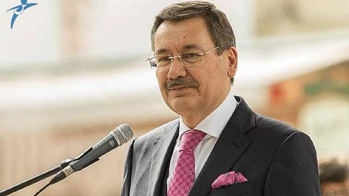 Genel Af Konusunda Bir Açıklamada Melih Gökçek'ten Geldi