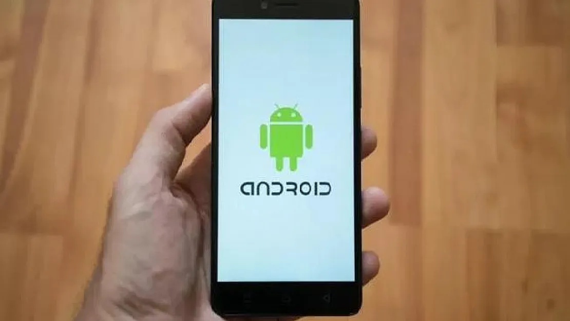 Google Milyonlarca Telefon Kullanıcısını Uyardı! Risk Altında Olabilirsiniz