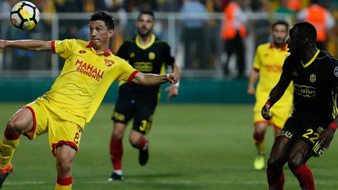 Göztepe-Evkur Yeni Malatyaspor maçı yarı devresi berabere bitti
