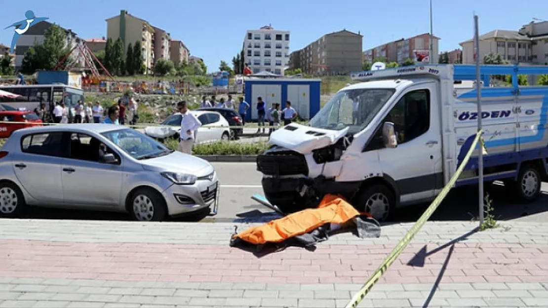Günün En Acı Haberi! Oğlunu Sınava Bırakan Baba Trafik Kazasında Vefat Etti