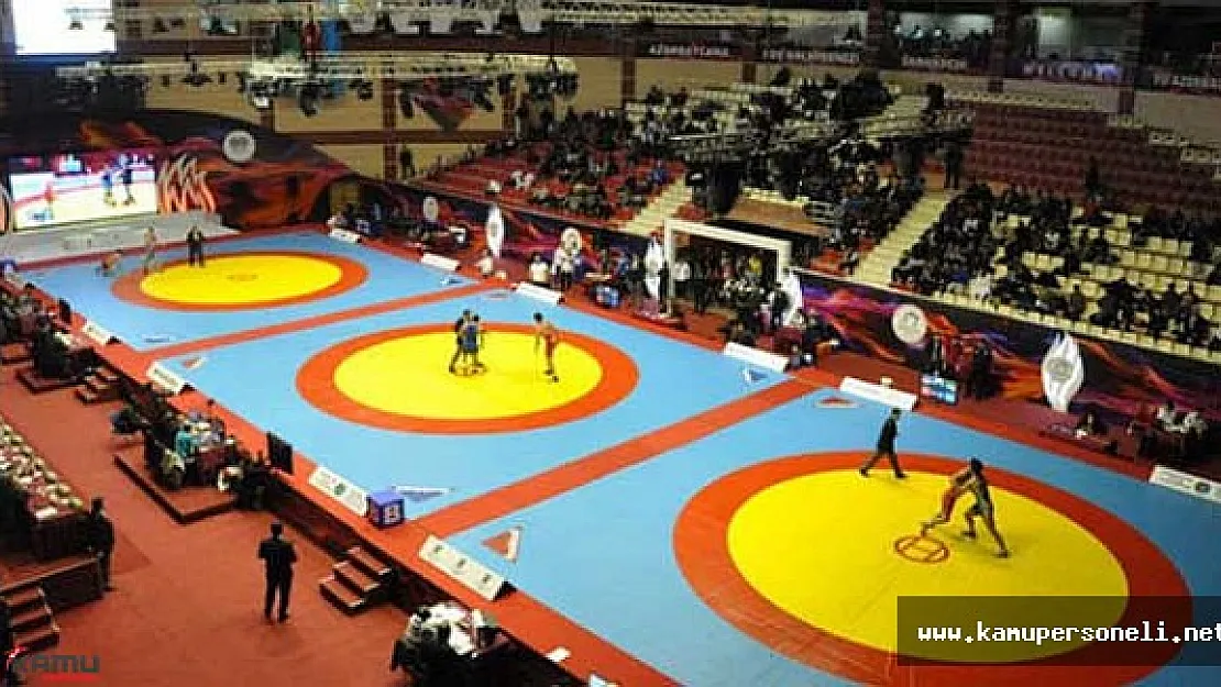 Güreş: Avrupa Gençler Şampiyonası'nda İki Milli Sporcumuz Madalya Sevinci Yaşadı