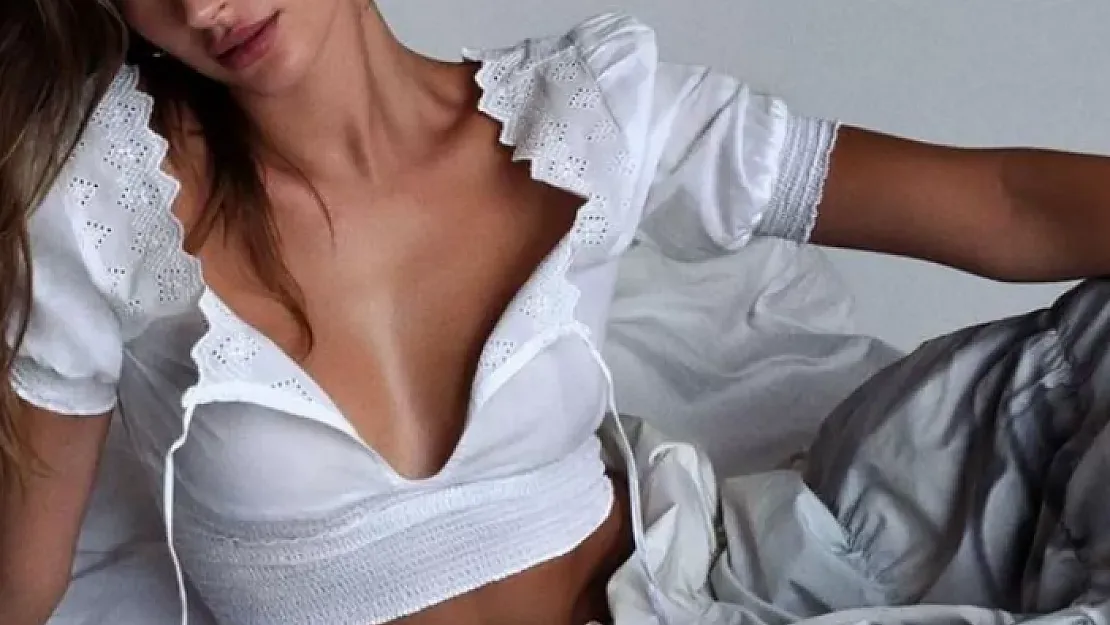 Hailey Baldwin felç belirtileri gösterince hemen hastaneye kaldırıldı!