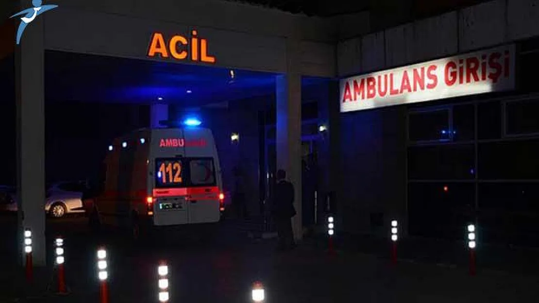 Hakkari'de Görevden Dönen Polislere Hain Saldırı! Yaralı Polisler Var