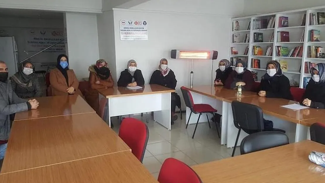 Halk eğitim merkezlerinde çalışan tüm usta öğreticileri ilgilendiren haber meclisten geldi