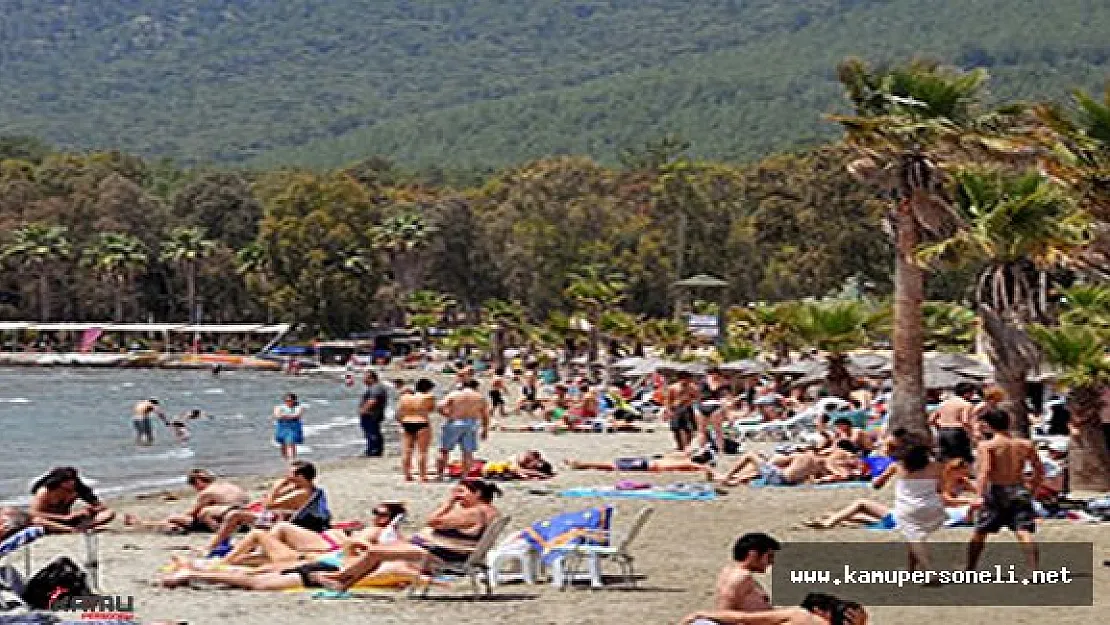 Hava Sıcaklığının 38 Dereceyi Bulduğu Muğla'da Sahiller Doldu