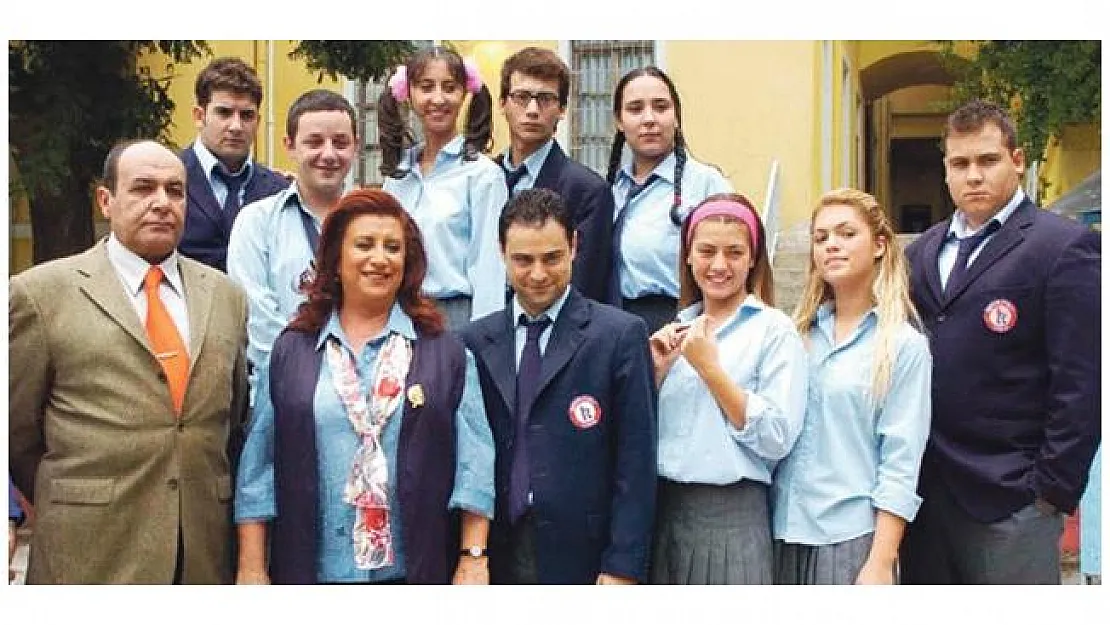 Hayat Bilgisi yeniden ekranlara dönüyor! Hayat Bilgisi dizisi hangi kanalda saat kaçta yayınlanacak? Hayat Bilgisi dizisi oyuncuları
