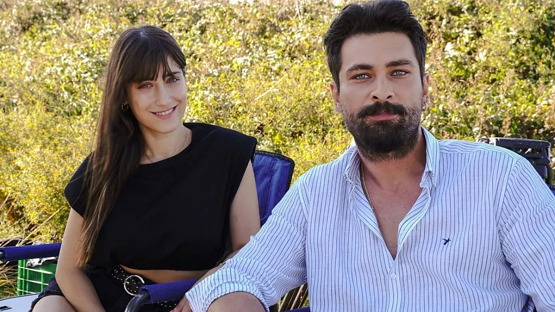Hazal Kaya'dan müjdeli haber sonunda geldi! Kaya'nın hayranları resmen göbek atmaya başladı!