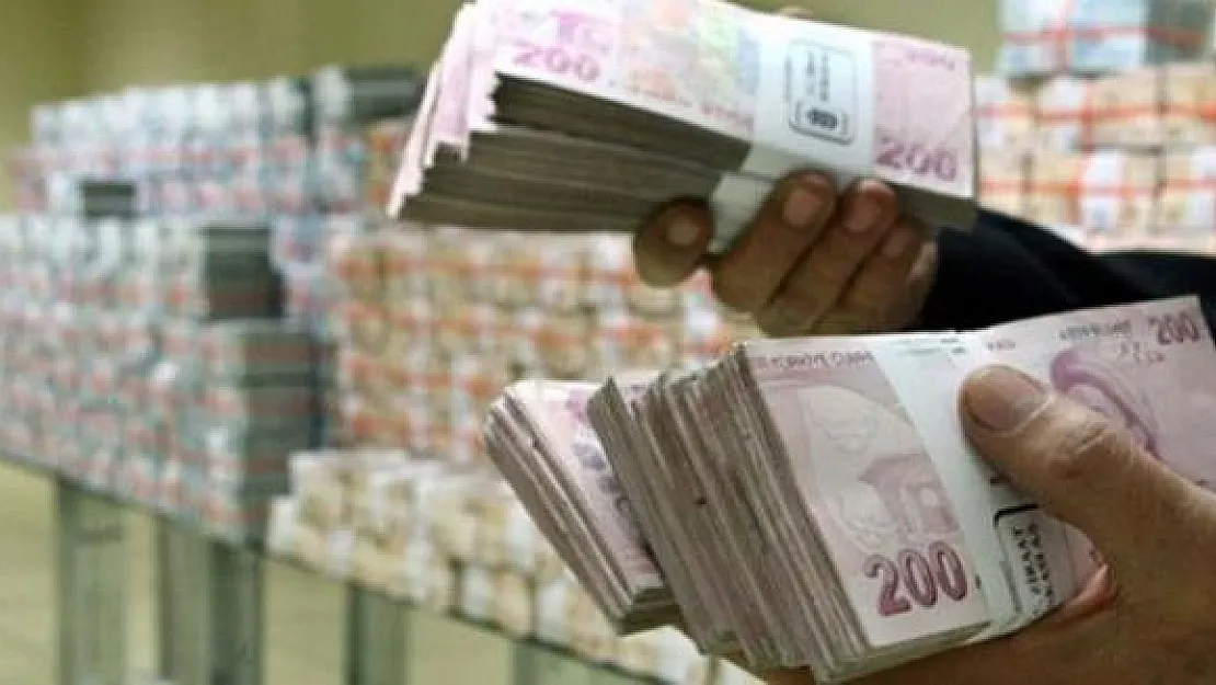 Hazine son 12 ayda 300 Milyar TL iç borçlanmaya gitti!