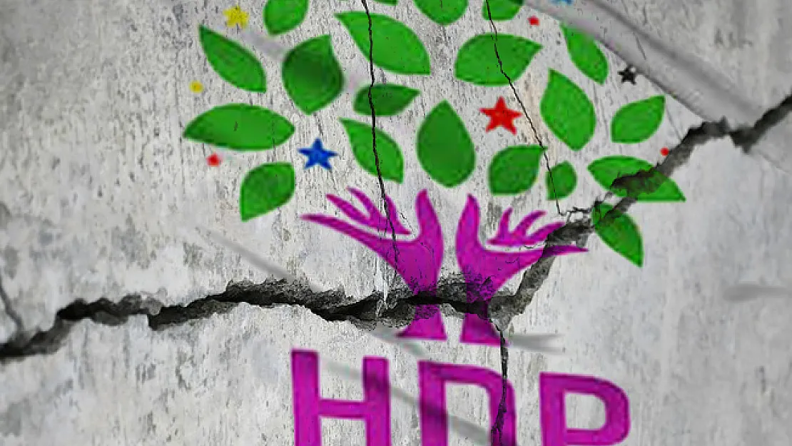 HDP tarihinde bir ilk yaşandı! Hizmet ettirmiyorlar diyen Belediye Başkanı istifa etti!