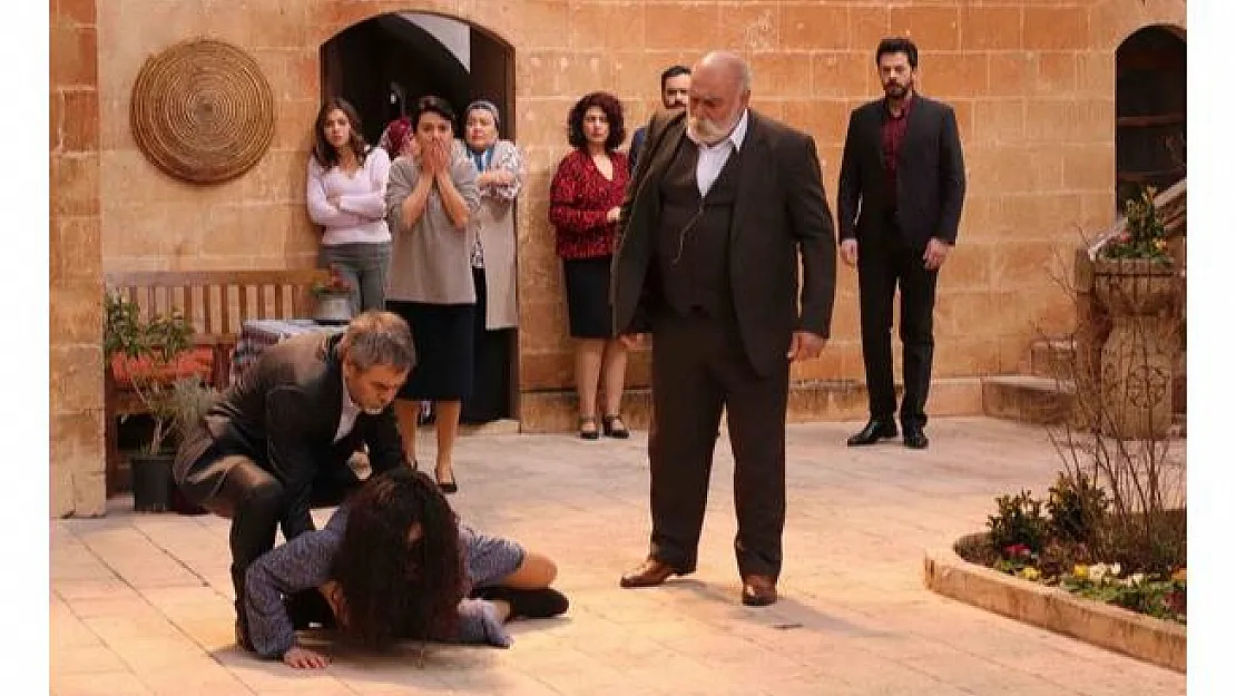 Hercai dizisinin başrol oyuncusu corona virüsüne yakalandı!