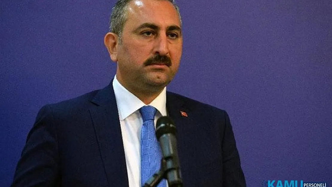 Hukuk Mesleklerine Giriş Sınavı Okumakta Olan Öğrencileri Kapsayacak Mı? Bakan Gül Açıkladı