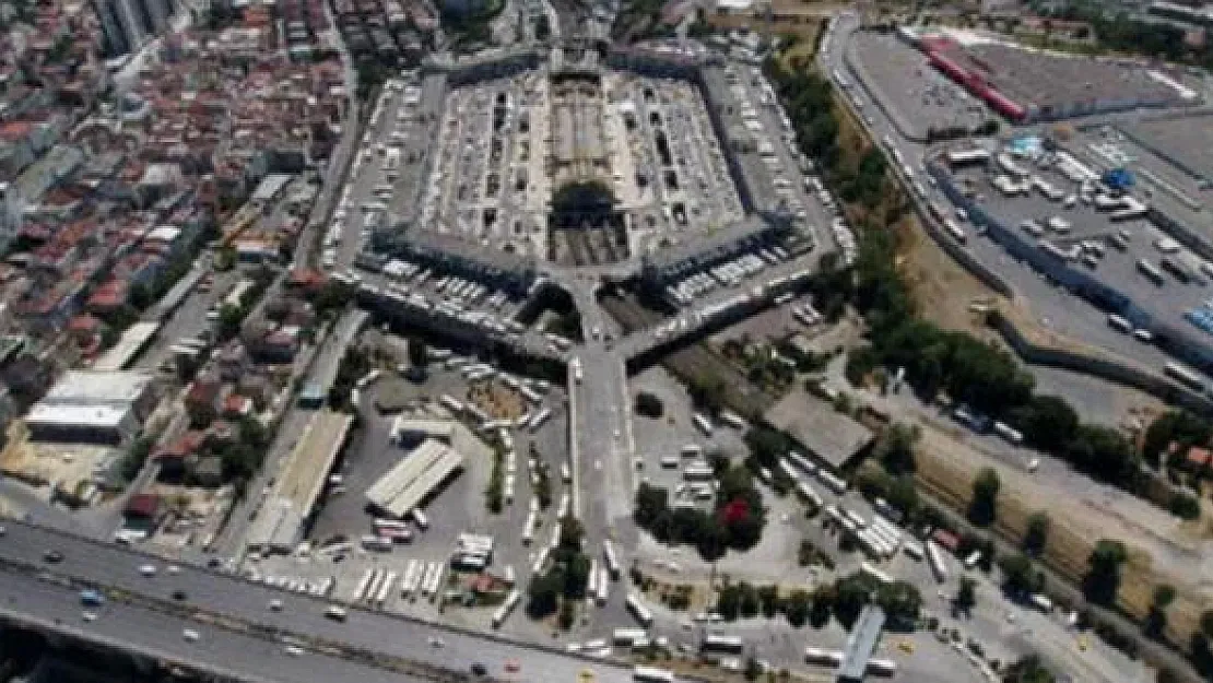 İBB 15 Temmuz Otogarı için düğmeye bastı: Hepsi yıkıldı