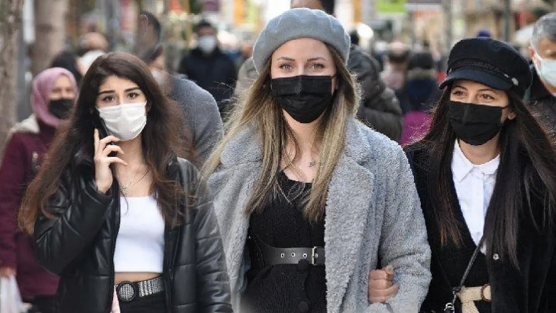 İçişleri Bakanlığı yeni korona genelgesini illere gönderdi! Maskelerin zorunlu olmadığı yerler açıklandı: Maske zorunluluğu kalkmadı