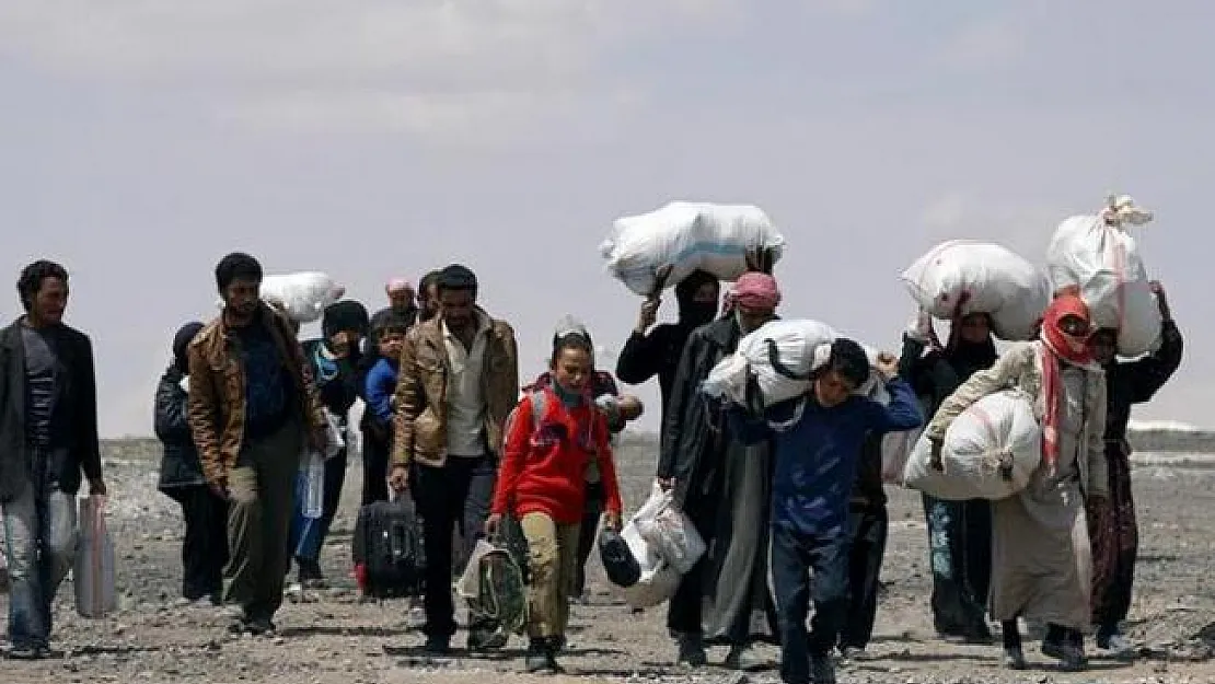 İdlib Saldırıları Nedeniyle 151 Bin Suriyeli Türkiye Sınırına Göç Etti!