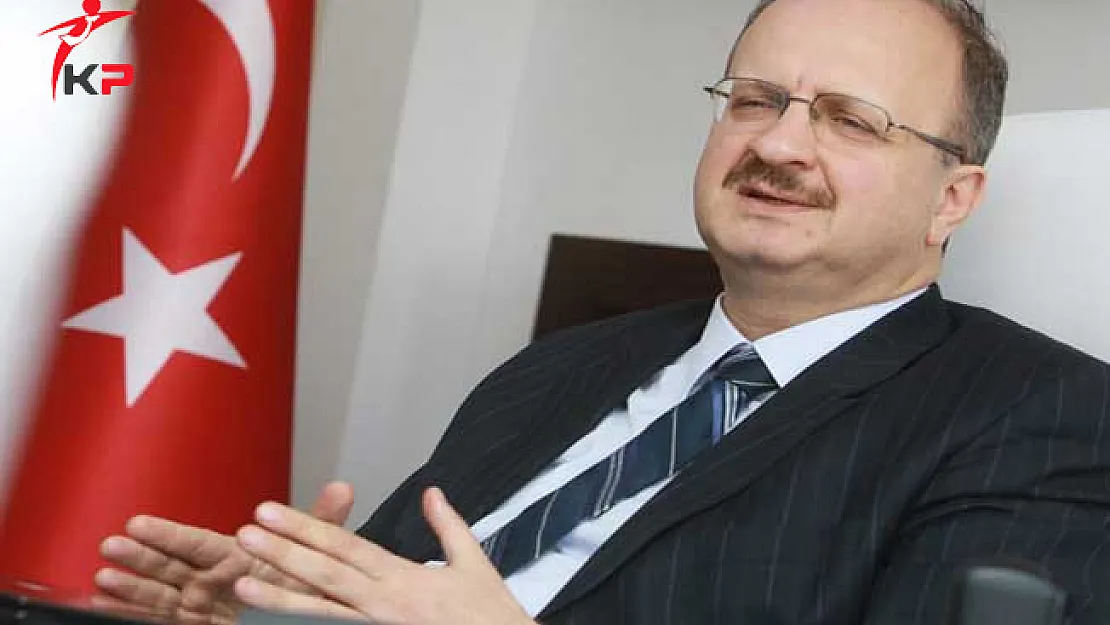 İKÇÜ Rektörü Prof. Dr. Galip Akhan İstifa Etti