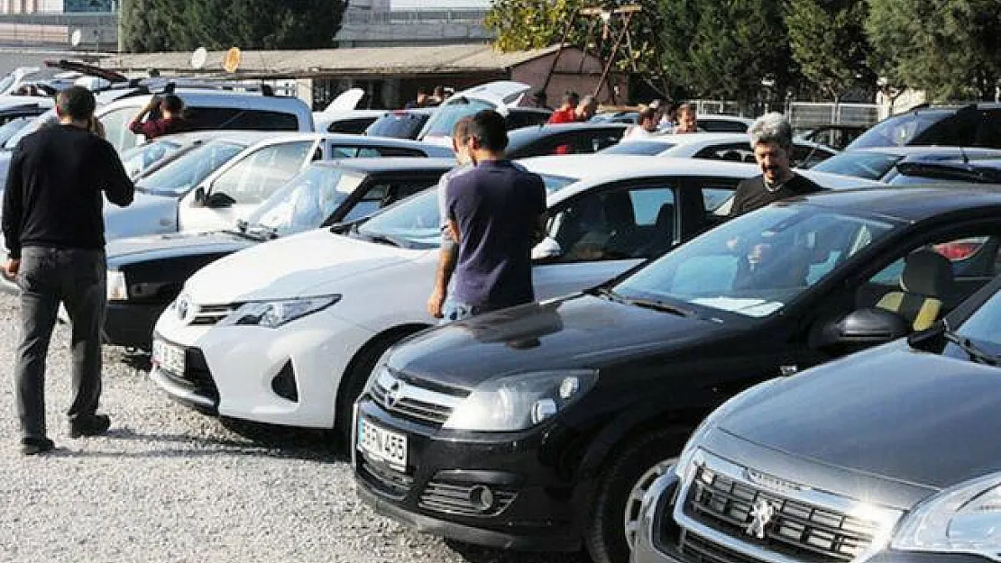 İkinci el araba fiyatlarında son durum! ÖTV beklentisi var mı? Sıfır araçlar Türkiye'ye gelmeye başladı mı?